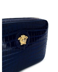 Pochette in pelle blu scuro di Versace