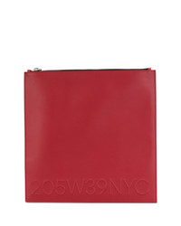 Pochette in pelle rossa di Calvin Klein 205W39nyc