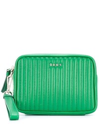 Pochette in pelle trapuntata verde di DKNY