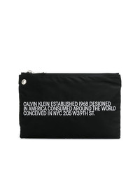 Pochette nera di Calvin Klein 205W39nyc