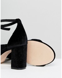 Sandali con tacco di velluto neri