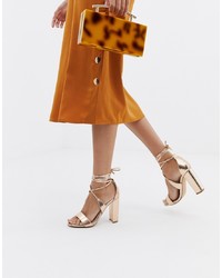 Sandali con tacco in pelle dorati di Glamorous