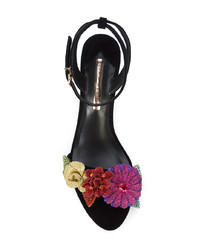 Sandali con tacco in pelle scamosciata a fiori neri di Sophia Webster
