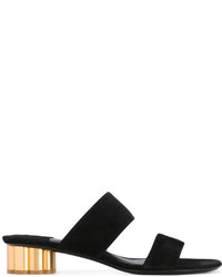 Sandali con tacco neri di Salvatore Ferragamo