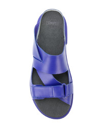 Sandali in pelle blu di Camper
