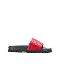Sandali in pelle rossi di Gucci