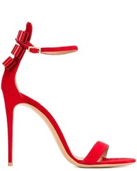 Sandali in pelle scamosciata rossi di Salvatore Ferragamo