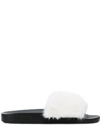 Sandali piatti bianchi di Givenchy