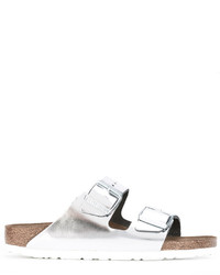 Sandali piatti in pelle argento di Birkenstock
