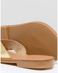 Sandali piatti in pelle dorati di Asos