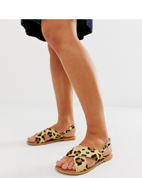 Sandali piatti in pelle leopardati marrone chiaro di ASOS DESIGN
