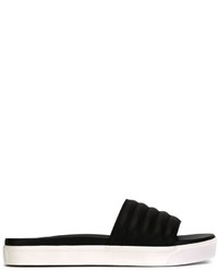 Sandali piatti in pelle neri di DKNY