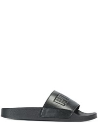 Sandali piatti neri di McQ by Alexander McQueen