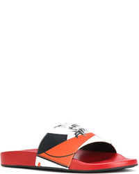 Sandali stampati rossi di Versace