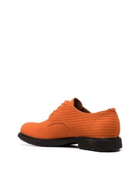 Scarpe derby di tela arancioni di Camper