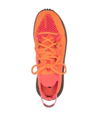 Scarpe sportive arancioni di adidas