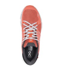 Scarpe sportive arancioni di ON Running
