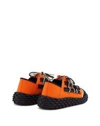 Scarpe sportive arancioni di Giuseppe Zanotti