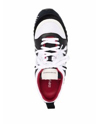 Scarpe sportive bianche e nere di Emporio Armani