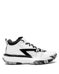 Scarpe sportive bianche e nere di Jordan