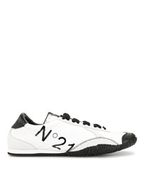 Scarpe sportive bianche e nere di N°21