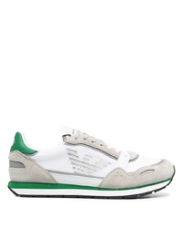 Scarpe sportive bianche e verdi di Emporio Armani