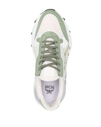 Scarpe sportive bianche e verdi di MCM