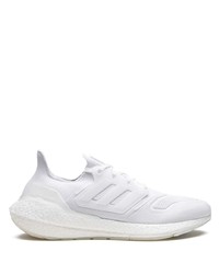 Scarpe sportive bianche di adidas