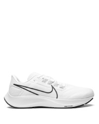 Scarpe sportive bianche di Nike