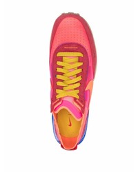 Scarpe sportive fucsia di Nike