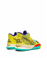 Scarpe sportive gialle di Nike