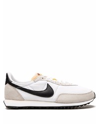 Scarpe sportive grigie di Nike