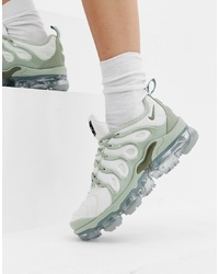 Scarpe sportive grigie di Nike