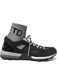 Scarpe sportive grigio scuro di adidas Consortium
