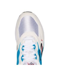 Scarpe sportive in pelle bianche e blu di Reebok