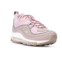 Scarpe sportive in pelle rosa di Nike