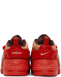 Scarpe sportive in pelle rosse di Nike