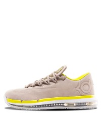 Scarpe sportive in pelle scamosciata beige di Nike