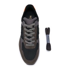 Scarpe sportive in pelle scamosciata grigio scuro di Hogan
