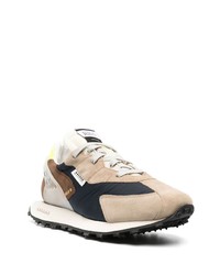 Scarpe sportive in pelle scamosciata marrone chiaro di RUN OF