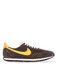 Scarpe sportive marrone scuro di Nike