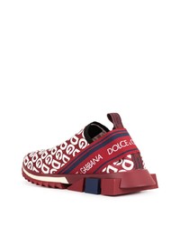 Scarpe sportive rosse e bianche di Dolce & Gabbana