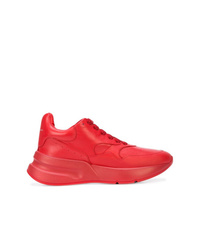 Scarpe sportive rosse di Alexander McQueen