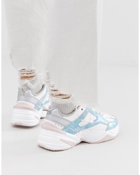 Scarpe sportive stampate bianche di Nike