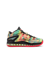Scarpe sportive stampate multicolori di Nike