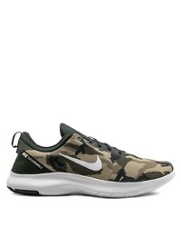 Scarpe sportive verde oliva di Nike