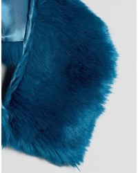 Sciarpa di pelliccia blu di Asos