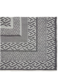 Sciarpa di seta stampata grigia di Versace