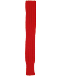 Sciarpa lavorata a maglia rossa di Meryll Rogge