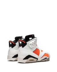 Sneakers alte arancioni di Jordan